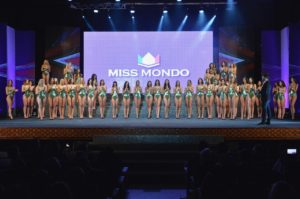 Presentazione miss da Stefano de Martino - Miss Mondo Italia 2019